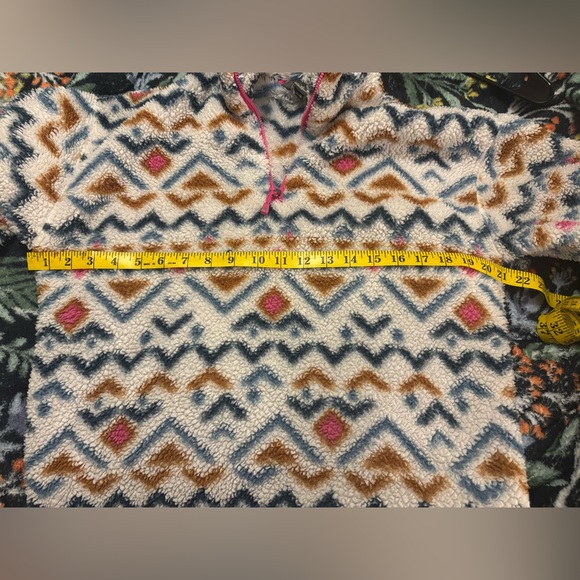 Eddie Bauer Multicolor Geometric Patterned Half Zip Fleece - Picture 6 of 10